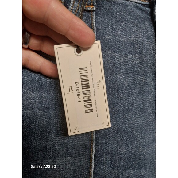 Judy Blue Jeans Straight Fit 11/30 NWT - Picture 5 of 10